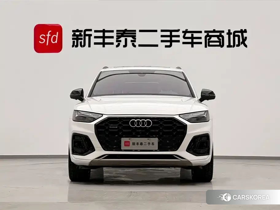 Audi Q5L id 4629610 из Китая 17