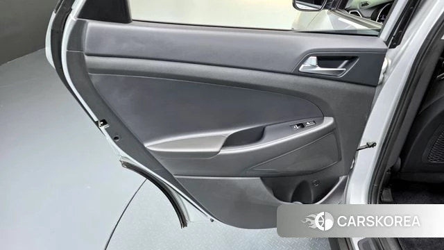 Hyundai All New Tucson id 4245592 из Кореи 17