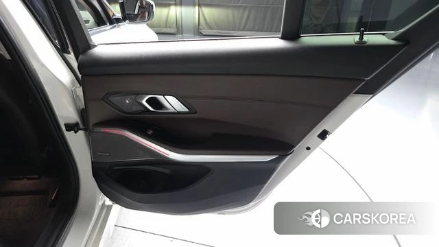 BMW 3 Series (G20) id 4651327 из Кореи 17