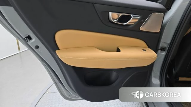 Volvo S60 3rd generation id 4394884 из Кореи 17