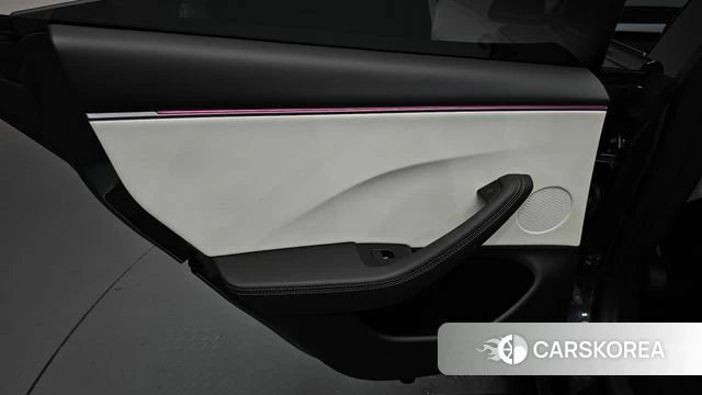 Tesla Model 3 id 4710325 из Кореи 17