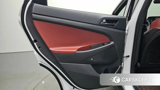 Hyundai All New Tucson id 4447357 из Кореи 17