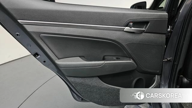 Hyundai The New Avante AD id 4402967 из Кореи 17