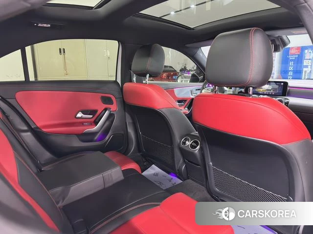 Mercedes-Benz Class A AMG id 4264085 из Китая 17
