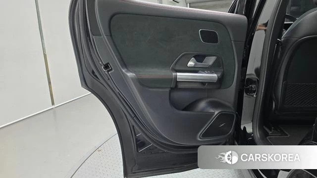 Mercedes-Benz EQA H243 id 4870843 из Кореи 17