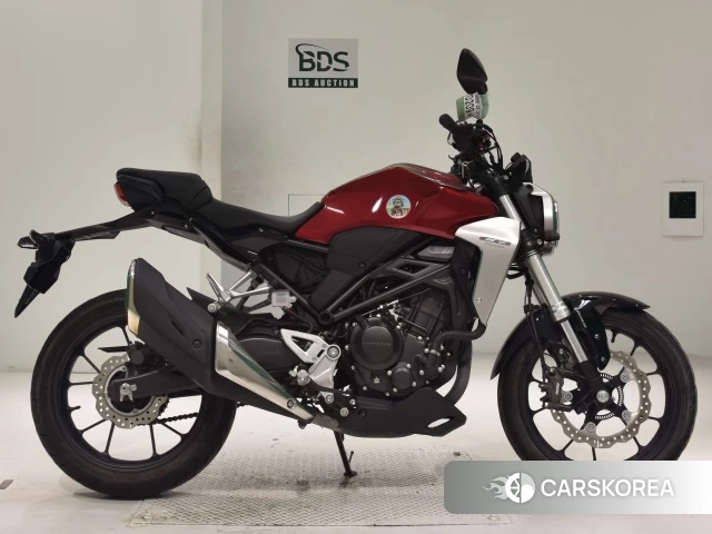 Проданный Honda CB250R 2018 из Японии