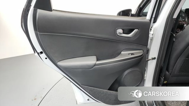 Hyundai Kona Hybrid id 4268900 из Кореи 17