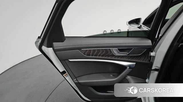 Audi A6 (C8) id 4223112 из Кореи 17