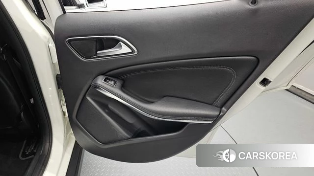 Mercedes-Benz GLA-Class X156 id 4496526 из Кореи 17