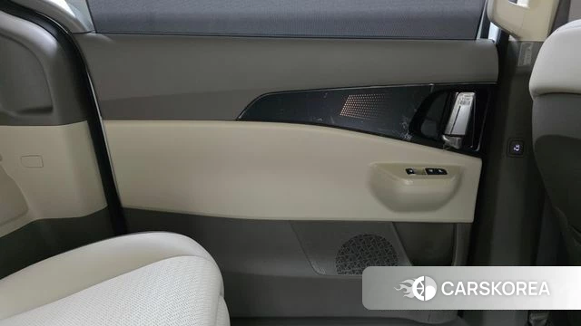 Kia The New Carnival 4th Generation id 4675094 из Кореи 17