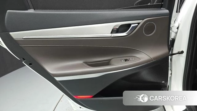 Hyundai Grandeur IG id 4424795 из Кореи 17