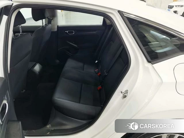 Honda Civic id 4297862 из Китая 17