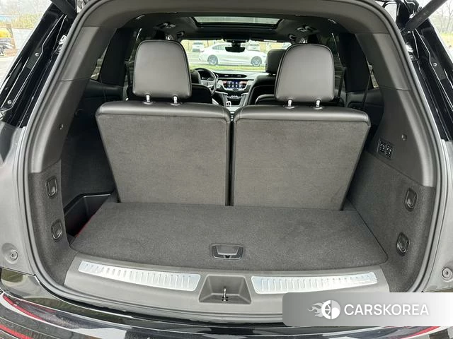 Cadillac XT6 id 4221217 из Китая 17
