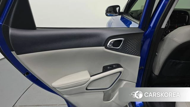 Kia Soul Booster EV id 4658150 из Кореи 17