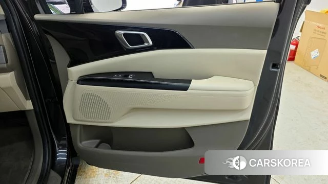 Kia Carnival 4th generation id 4281190 из Кореи 17