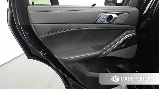 BMW X6 (G06) id 4280037 из Кореи 17
