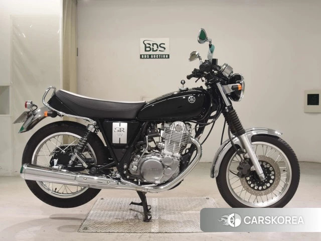Проданный Yamaha SR400 2020 из Японии