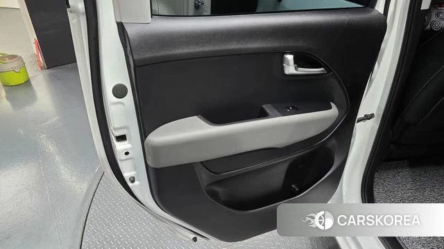 Kia The New Kia Ray id 4462938 из Кореи 17