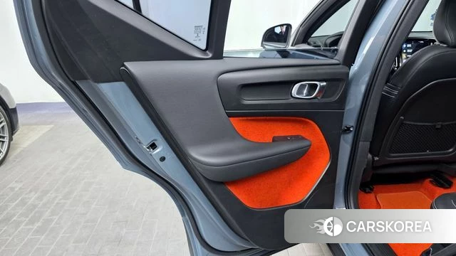 Volvo XC40 id 4377479 из Кореи 17