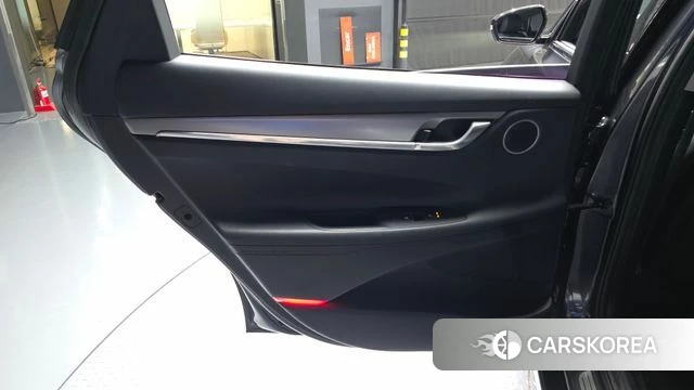 Hyundai The New Grandeur IG id 4610008 из Кореи 17