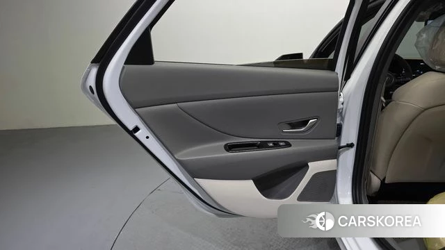 Hyundai The New Avante (CN7) id 4279492 из Кореи 17