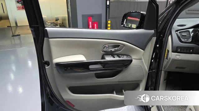 Kia The New Carnival id 4233089 из Кореи 17