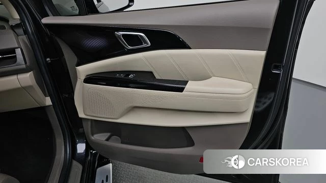 Kia Carnival 4th generation id 4688742 из Кореи 17