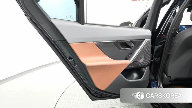 BMW i5 (G60) id 4555065 из Кореи 17