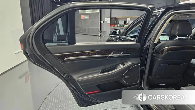 Genesis G90 id 4423280 из Кореи 17
