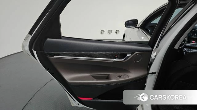 Hyundai Grandeur IG id 4520749 из Кореи 17