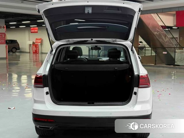 Volkswagen Tuyue id 4277110 из Китая 17