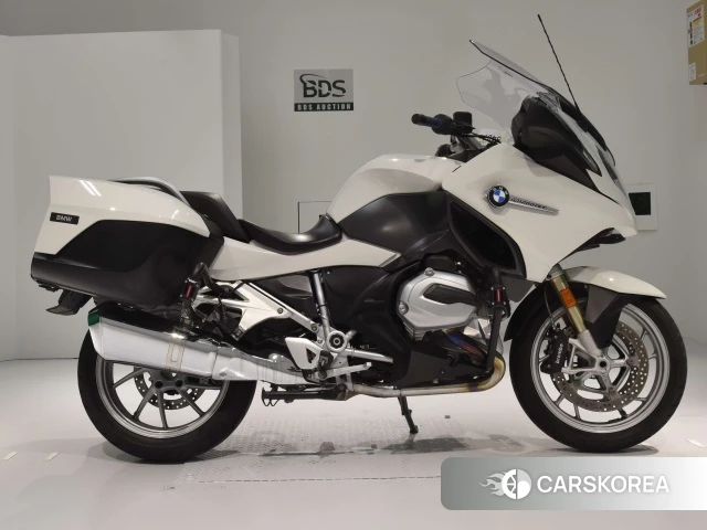 Проданный BMW R1200RT 2018 из Японии