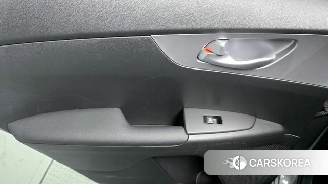 Kia The New K3 2nd generation id 4201687 из Кореи 17