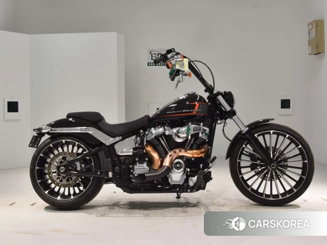 Проданный Harley-Davidson Softail Breakout FXBR 1920 2023 из Японии, фото 2