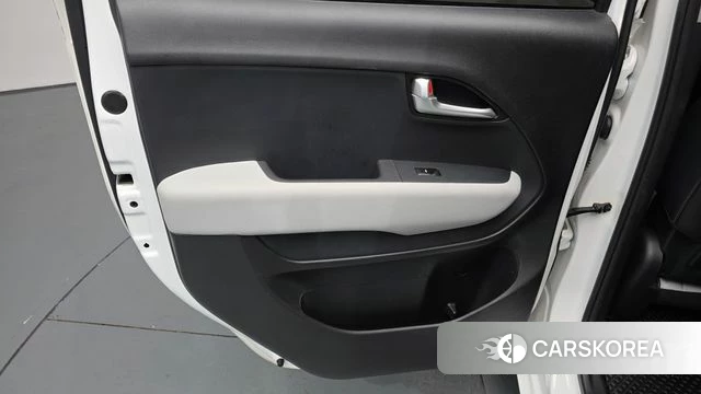 Kia The New Kia Ray id 4835343 из Кореи 17