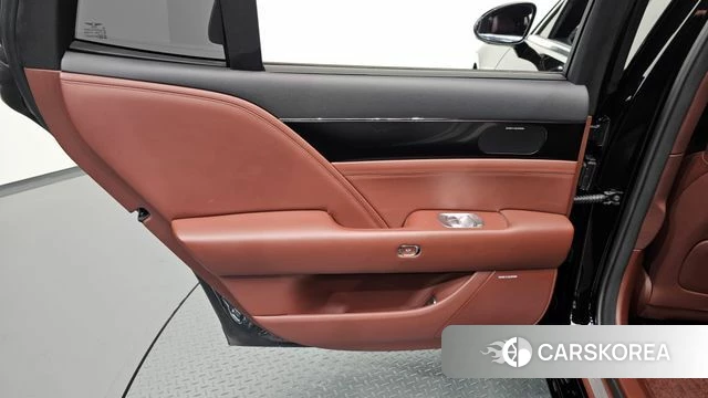 Genesis G90 (RS4) id 4893783 из Кореи 17