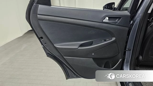 Hyundai All New Tucson id 4595950 из Кореи 17