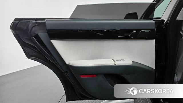 Hyundai Grandeur Hybrid (GN7) id 4681701 из Кореи 17