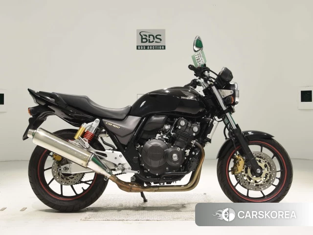 Проданный Honda CB400SF 2015 из Японии, фото 2