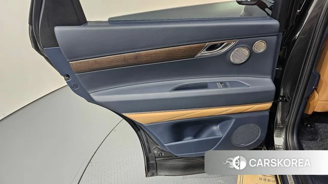 Genesis GV80 id 4500131 из Кореи 17