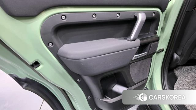 Land Rover Defender (L663) id 4249234 из Кореи 17