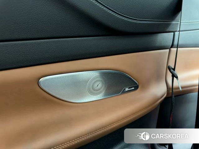 Mercedes-Benz E-class AMG id 4211193 из Китая 17