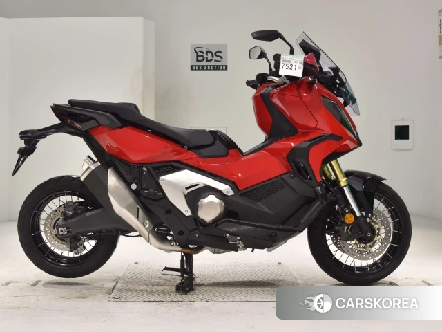Проданный Honda X-ADV 750 id 4121520 из Японии