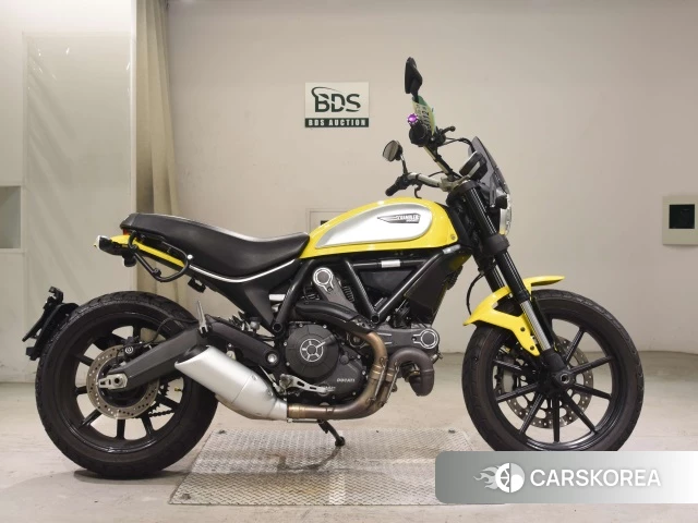Проданный Ducati SCRAMBLER ICON 2015 из Японии