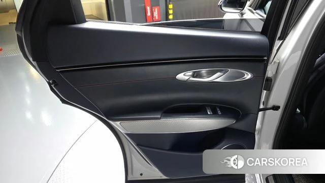 Genesis GV70 id 4641905 из Кореи 17