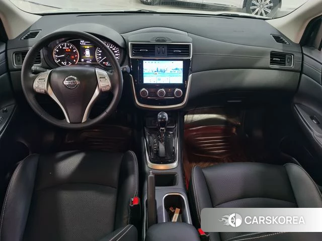 Nissan TIIDA id 4258760 из Китая 17