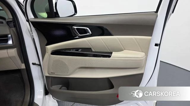 Kia Carnival 4th generation id 4550683 из Кореи 17