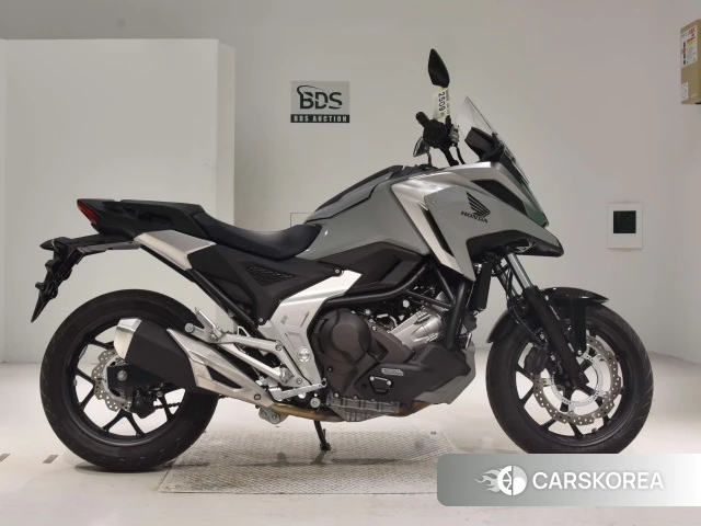 Проданный Honda NC750X DCT 2023 из Японии