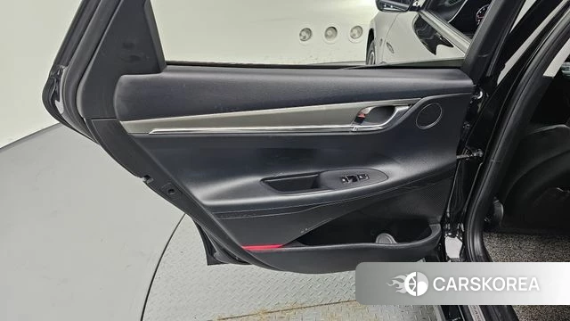 Hyundai The New Grandeur IG id 4195420 из Кореи 17