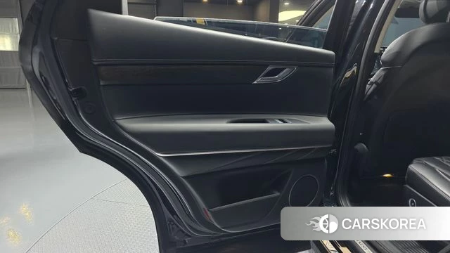 Genesis GV80 id 4657621 из Кореи 17